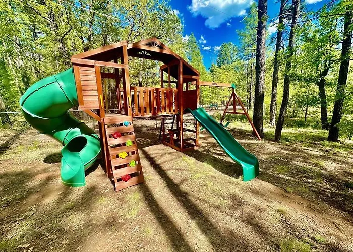 Charming Log In Tall Pines With Fire Pit Near Trails & Holiday home *
